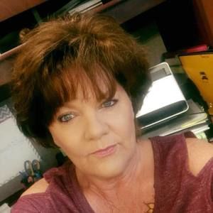 Meet your Posher, Deana